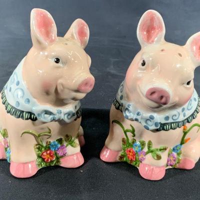 Ceramic Floral Garden Pigs Salt & Pepper Shakers
