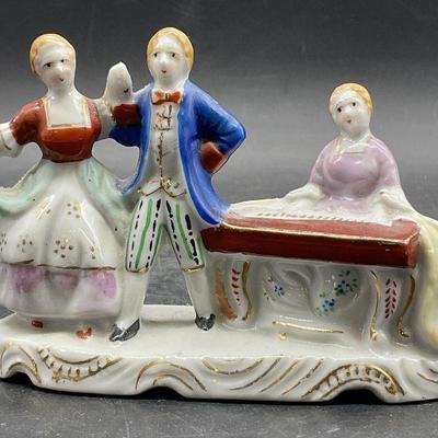 Vntg Hand Painted Porcelain Dancers Figural, Japan
