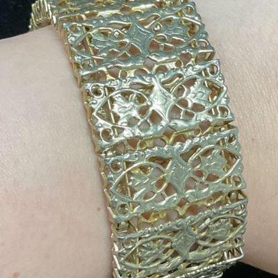 Vintage Sarah Coventry Gold Tone Bracelet

