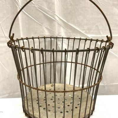 Antique Metal Basket w Handles
