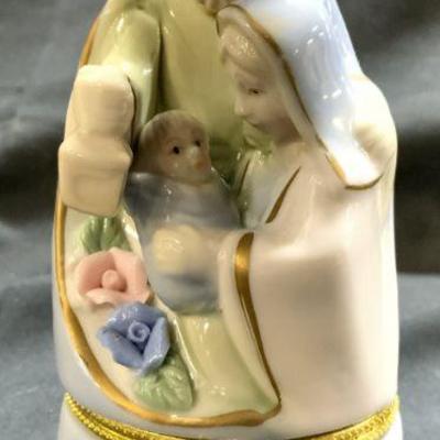 Porcelain Nativity Scene Trinket Box W Lid
