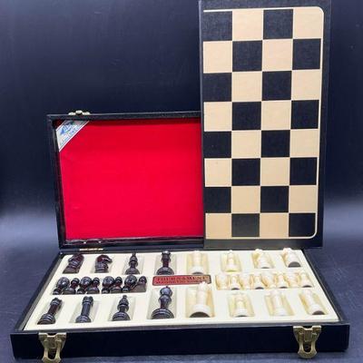 LOWE CREATIONS USA Tournament Magnetic Chess

