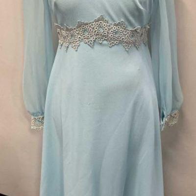 Vintage Blue White Lace Long Sleeve Dress
