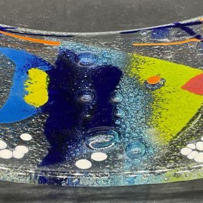 Multicolored Fish Motif Art Glass Plate
