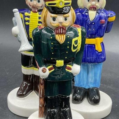 SCI SUPERGIFT CONCEPT INC Painted Ceramic Figurals
