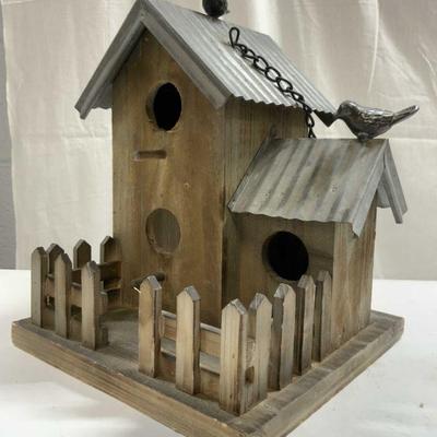 Vintage Wooden & Metal Hanging Birdhouse
