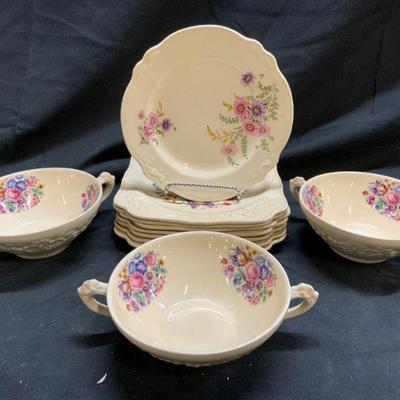 CROWN DOUCAL Partial Porcelain Set 11 ENGLAND
