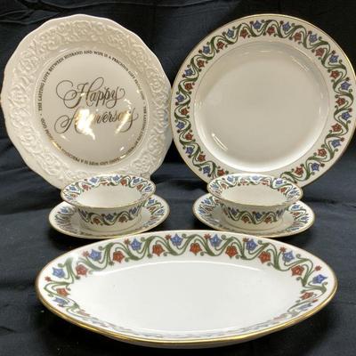 Lot 7 LIMOGES Porcelain & More
