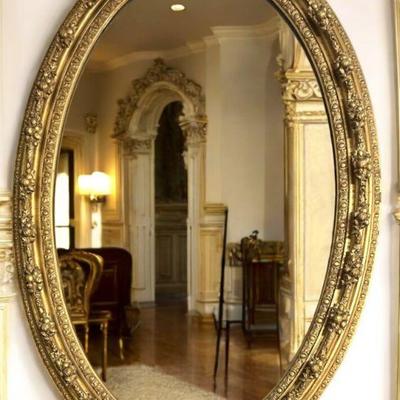 LARGE 19tTH C ORNATE OVAL OVAL GILT WOOD MIRROR 66"