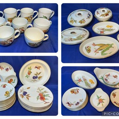Royal Worcester Eversham China 