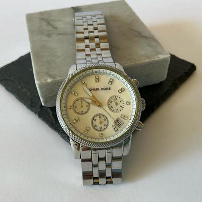 Michael Kors Stainless Steel MK-5020 Watch 