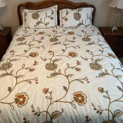 Harbor House Embroidered Floral Full/Queen Comforter Set