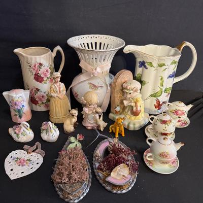 Sweet Vintage Decor