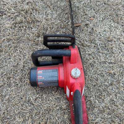 Homelite 16” Chainsaw 