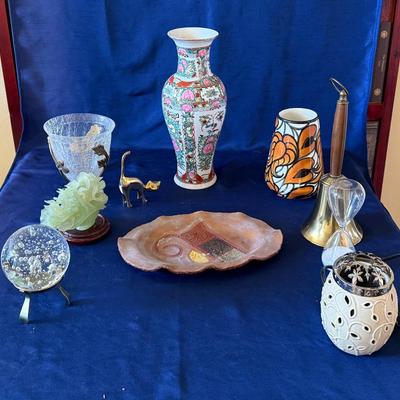 Lot 406: 12” Vintage Asian Rose Medallion Porcelain Vase And Other Home Decor