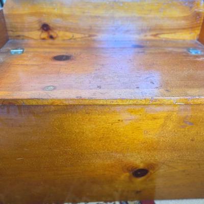 Lot 146: Pine Storage Bench 