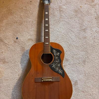 Lot 280: Del Rey Classic Guitar  Model G235