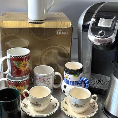 Lot 109: Coffee Break Time