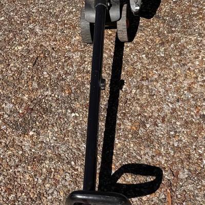Lot 209: Black And Decker Electric Edger