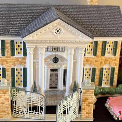 Lot 130: Department 56 Elvis Presley Graceland