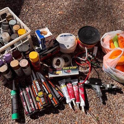 Lot 233: Miscellaneous Garage Items