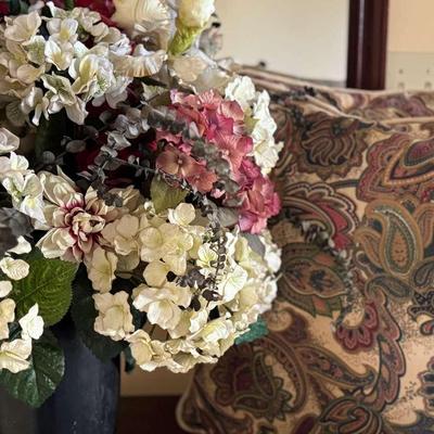 Lot 137: Set Of Pillows And Majestic Floral Arrangement