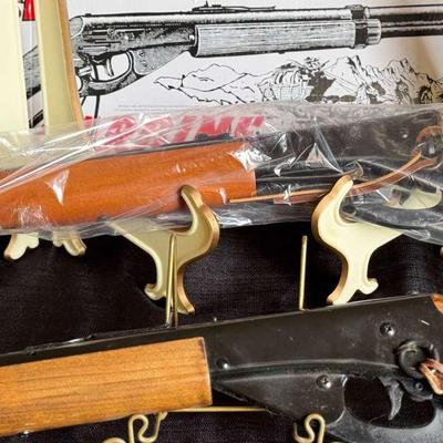 Lot 183: BB Shooters