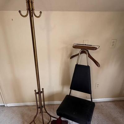 Lot 267: Shoe Shine, Coat Rack, Wardrobe Chair