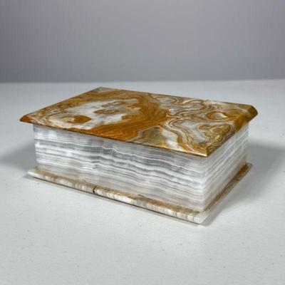 Onyx Stone Box | Variegated onyx stone box with hinged lid. - h. 2 x l. 5.5 x d. 4 in

