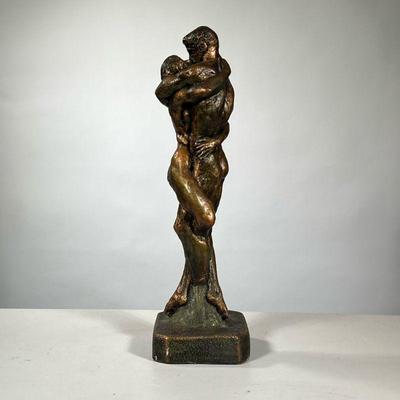 AMOUROUS COUPLE PLASTER SCULPTURE | Faux bronzed sculpture of a couple embracing. - h. 23 in