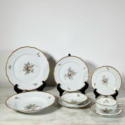 (96pc) Rosenthal China Service | Service for twelve, approx. 96+ pieces: Rosenthal china dinnerware set made in Germany, having gray/rose...