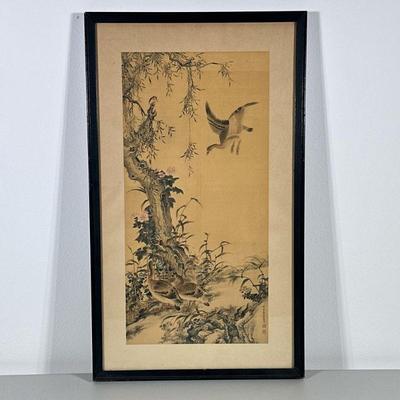 Chinese Scroll Painting Print | Reproduction on fabric of a scroll painting with birds Sight 15.75 x 7.75 in. - h. 19.75 x w. 11.5 in...