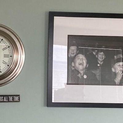Art print and oversize clock