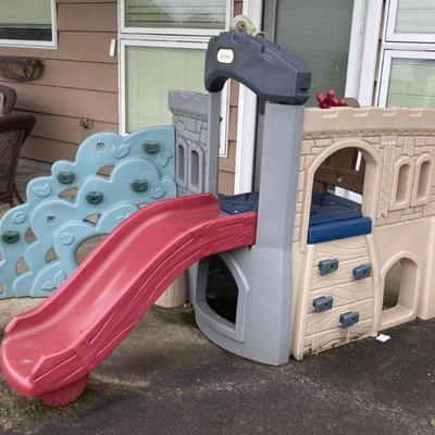 Little tikes outdoor play set