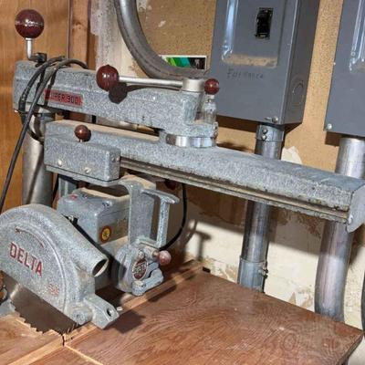 Delta rockwell radial arm saw