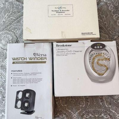 Brookstone versa & ease jewelry accessories
