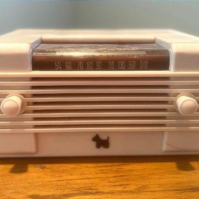 Vintage remler scottie 5100 am tube radio
