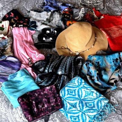 Scarves sun hat & sunglasses