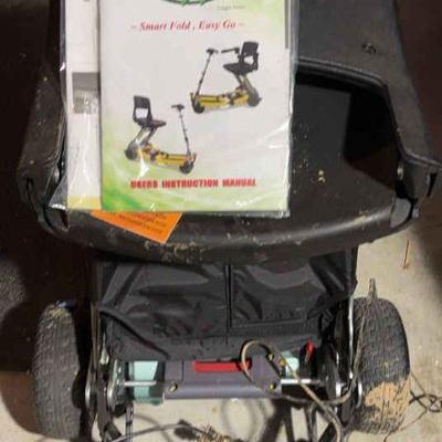 Luggie smart fold easy go scooter