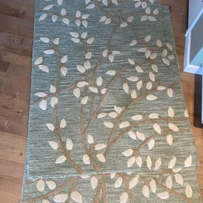 Pair of floral rugs 42x67