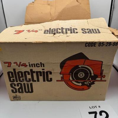 Estate sale photo