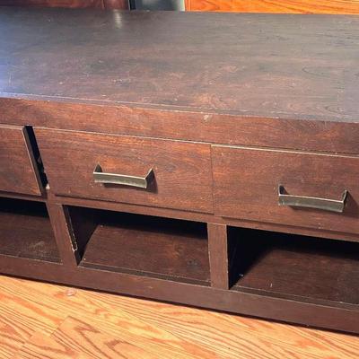 Storage Table