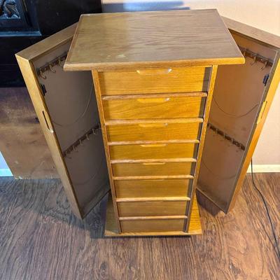 7 Drawer Jewelry Cabinet