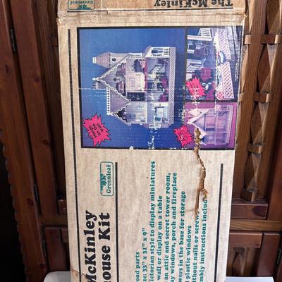 McKinley Dollhouse Kit