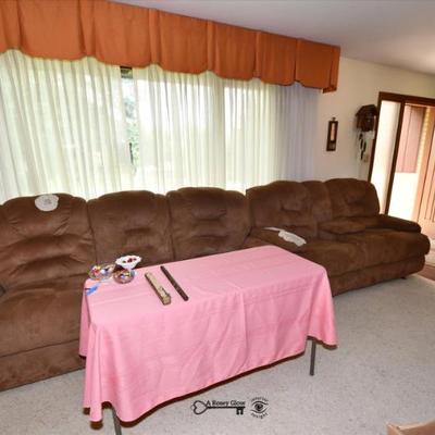 0257 living room