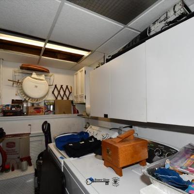 0992 laundry room