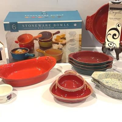  Ceramic And Stoneware For The Kitchen