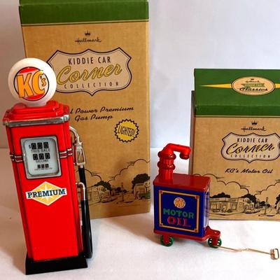 Hallmark Kiddie Cor Corner Collection - KC’s Lighted Gas Pump