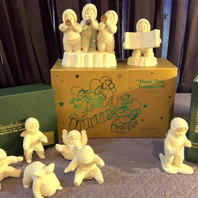 Snowbabies : “Three Tiny Trumpeters”, “Tumbling In The Snow” & “A Special Delivery”