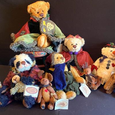 Ganz Cottage Collection 